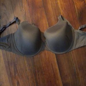 Body by Victoria Victoria’s Secret Bra